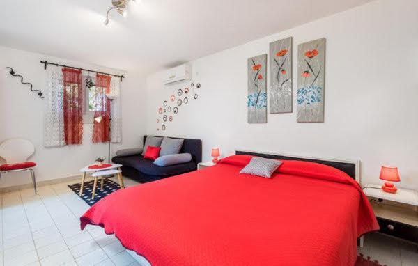 Apartment Rojal مالي لوشينغْ المظهر الخارجي الصورة