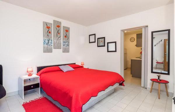 Apartment Rojal مالي لوشينغْ المظهر الخارجي الصورة