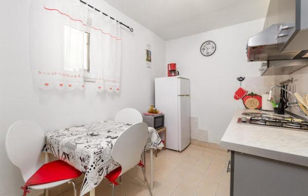 Apartment Rojal مالي لوشينغْ المظهر الخارجي الصورة