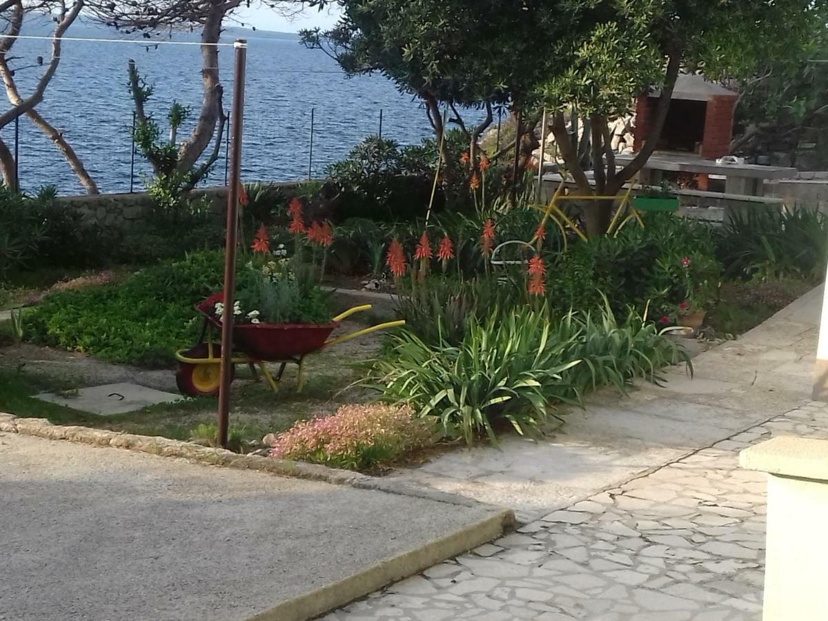 Apartment Rojal مالي لوشينغْ المظهر الخارجي الصورة